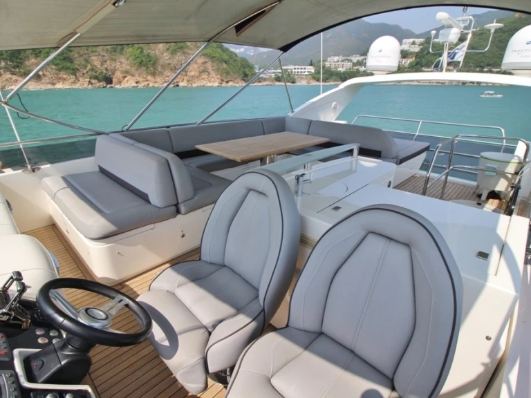 Location à Beaulieu-sur-Mer - Princess Princess 64 sur SamBoat