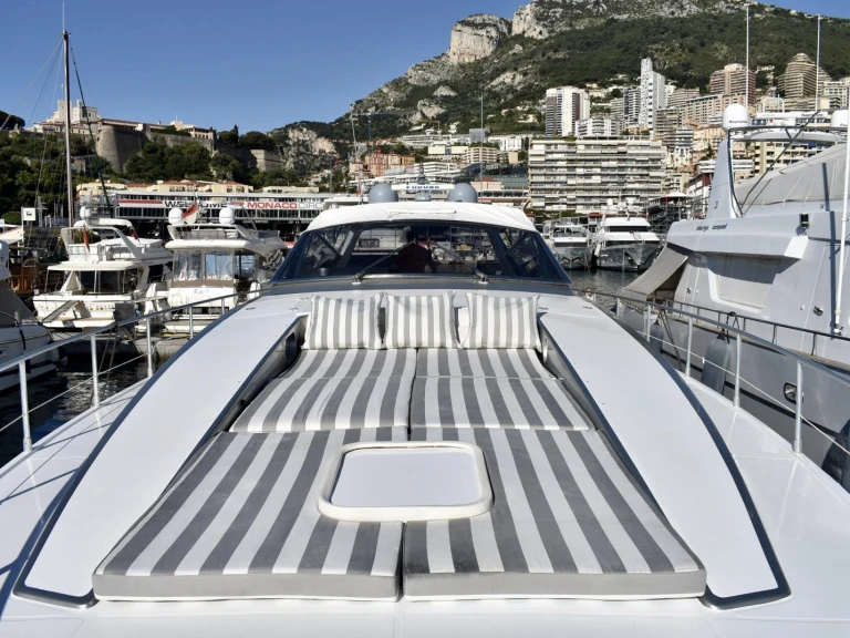Location Yacht Leopard avec permis