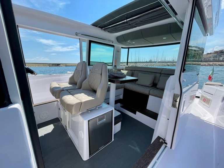 Location bateau Axopar 37XC à Saint-Jean-Cap-Ferrat sur Samboat