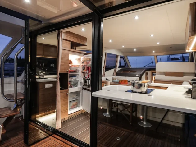 Yacht à louer à Fontvieille au meilleur prix