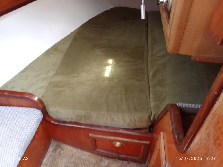 Louer Voilier avec ou sans skipper Jeanneau à Lorient