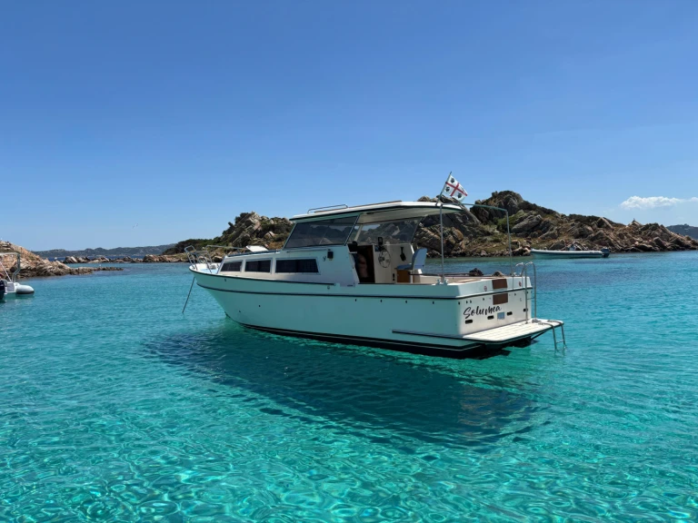 Location à La Maddalena - Omnia Nautica Omnia 95/1 sur SamBoat