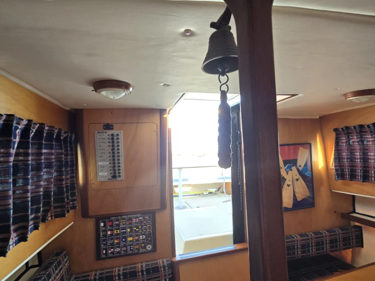 Location bateau La Maddalena pas cher Omnia 95/1