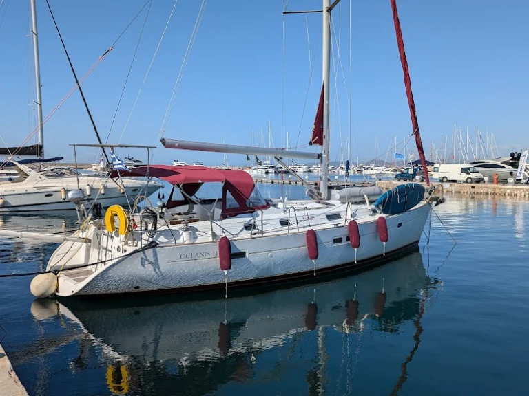 Location bateau Álimos pas cher Oceanis 411 Clipper
