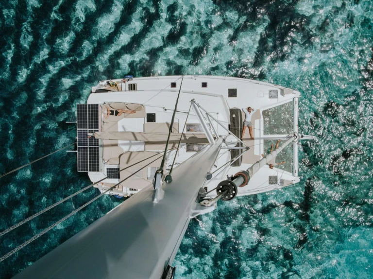 Catamaran à louer à Athènes au meilleur prix