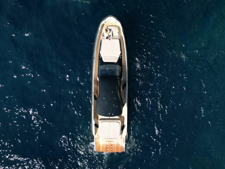 Location Bateau à moteur à Torre Annunziata - Sacs Rebel 47 Open