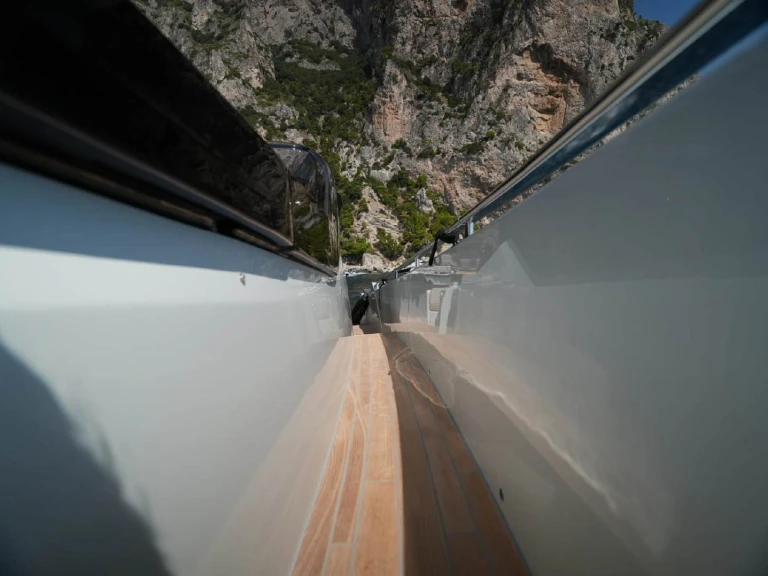 Location bateau Sacs Rebel 47 Open à Torre Annunziata sur Samboat