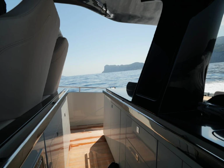 Location Bateau à moteur Sacs avec permis