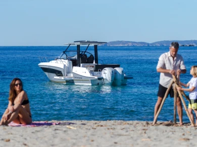 Jeanneau Cap Camarat 9.0 WA charter bareboat or skippered in  Port de Hyères (St Pierre)