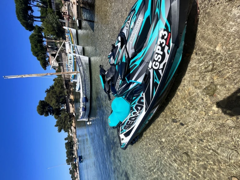Location Jet ski Sea-Doo avec permis