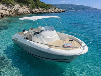 Location bateau Nice pas cher Flyer 650 Open