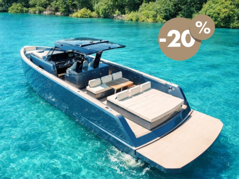 Louer Bateau à moteur avec ou sans skipper Pardo Yachts à Saint-Tropez