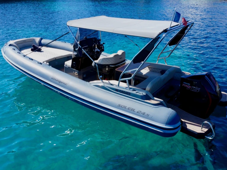 Location Semi-rigide Salpa avec permis