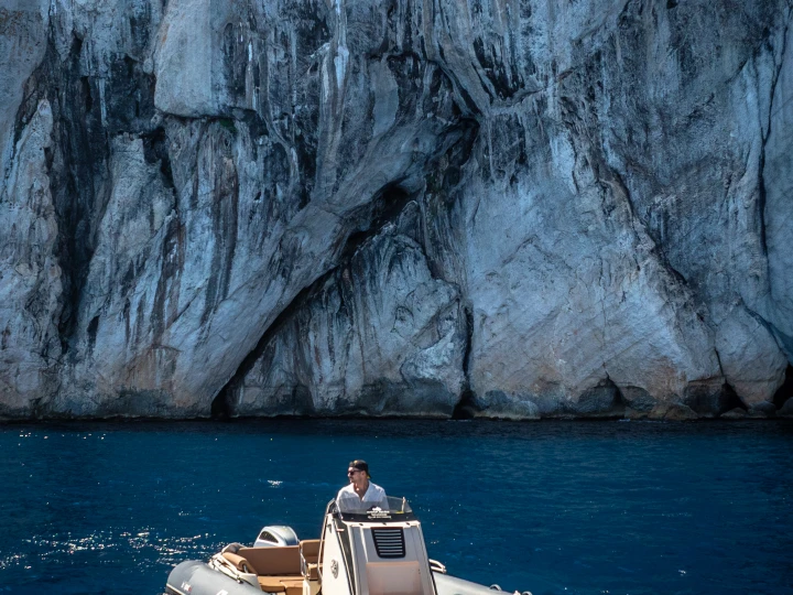 Location Semi-rigide à Porto Rotondo - Bwa Sport 26 GT