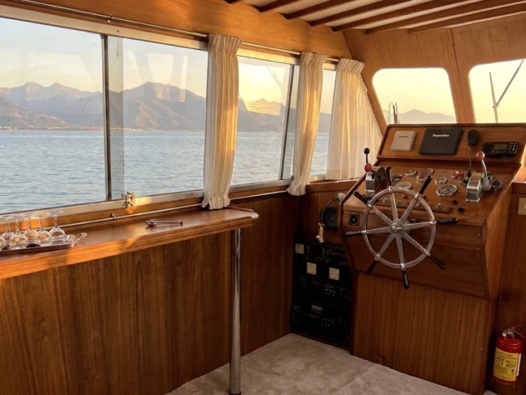 Location à La Spezia - Alalunga 15 fly sur SamBoat