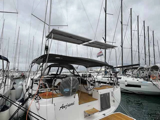 Louez un Bavaria Bavaria C46 Ocean - 4 cab. à Biograd na Moru