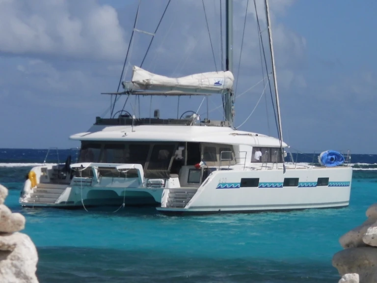 Location bateau Lagoon Lagoon 620 à Eden Island sur Samboat