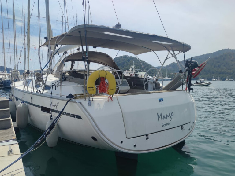Location à Göcek - Bavaria Cruiser 51 sur SamBoat