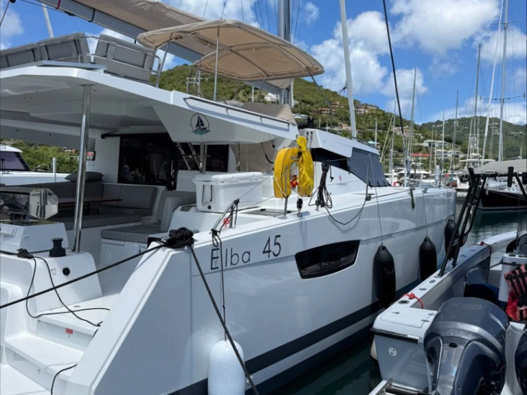 Location bateau Road Town pas cher Elba 45
