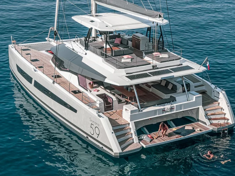Louer Catamaran avec ou sans skipper Fountaine Pajot à Capo d'Orlando