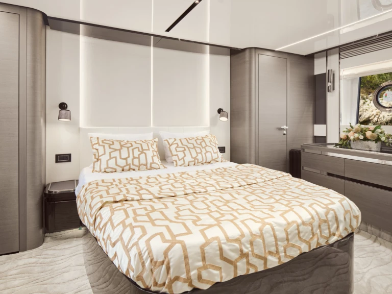 Louez un Azimut Azimut S8 à Rogoznica