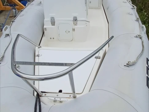 Location bateau Larmor-Baden pas cher Medline 550