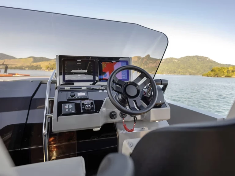 Location bateau De Antonio D32 à Marina Botafoch sur Samboat