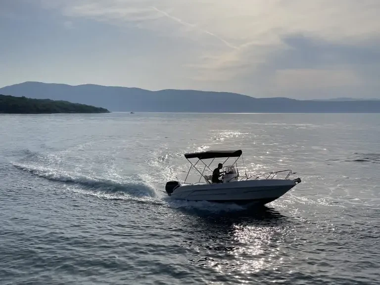Location Bateau à moteur à Malinska-Dubašnica - Bluline Bluline 19 Ft Open