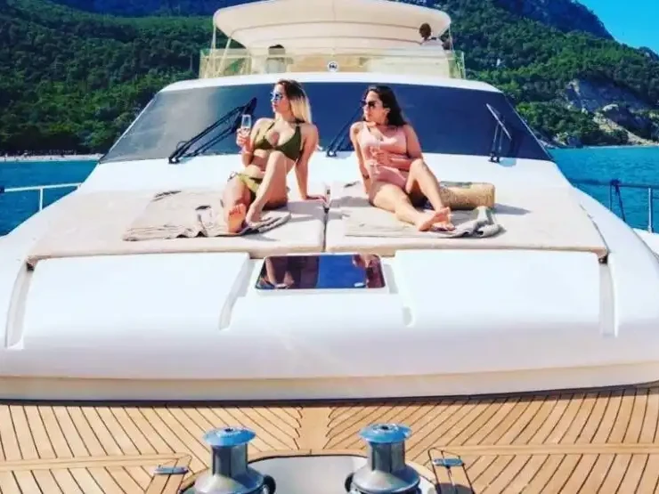 Location Voilier Custom avec permis