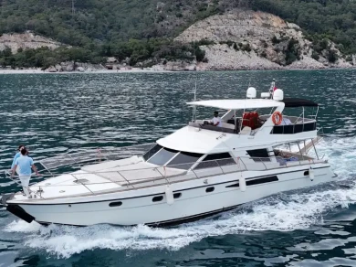 Ein Custom Made mieten in Antalya (City)