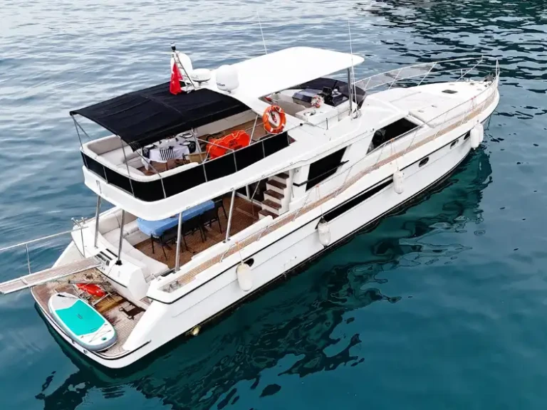 Location Yacht à Antalya (City) - Custom Made