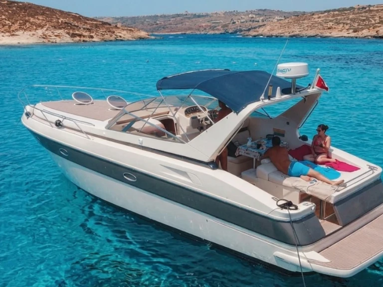 Location bateau Ilver mirable 39  à Porto Rotondo sur Samboat