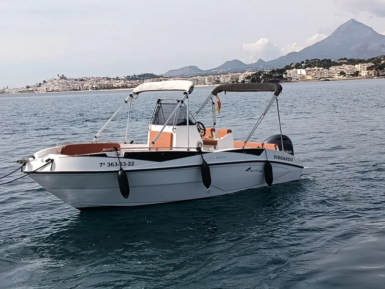 Location Bateau à moteur à Altea - Nireus Nireus 620 cl