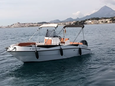 Motorboat hire in Altea - Nireus Nireus 620 cl
