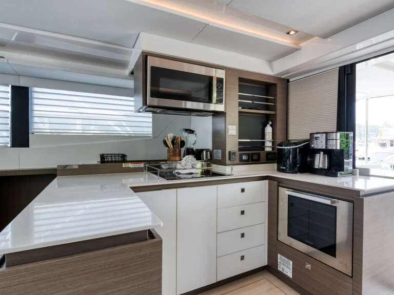 Bateau à moteur à louer à Tortola au meilleur prix
