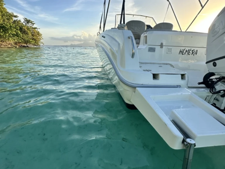 Location bateau Le Gosier pas cher Pacific Craft 670 Open