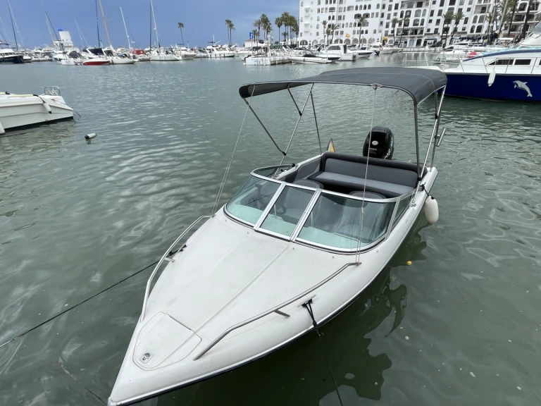 Location bateau Manilva pas cher Astromar 470