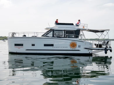 Bootsverleih Cobra Futura 40 Grand Horizon Fleesensee Samboat