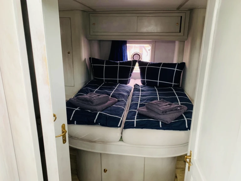 Bateau à moteur à louer à Fleesensee au meilleur prix