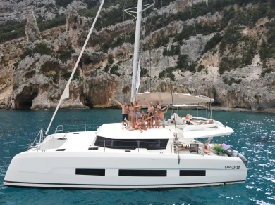 Catamaran for rent Cagliari at the best price