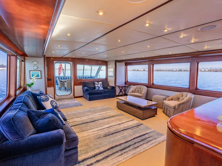Location Yacht Broward avec permis