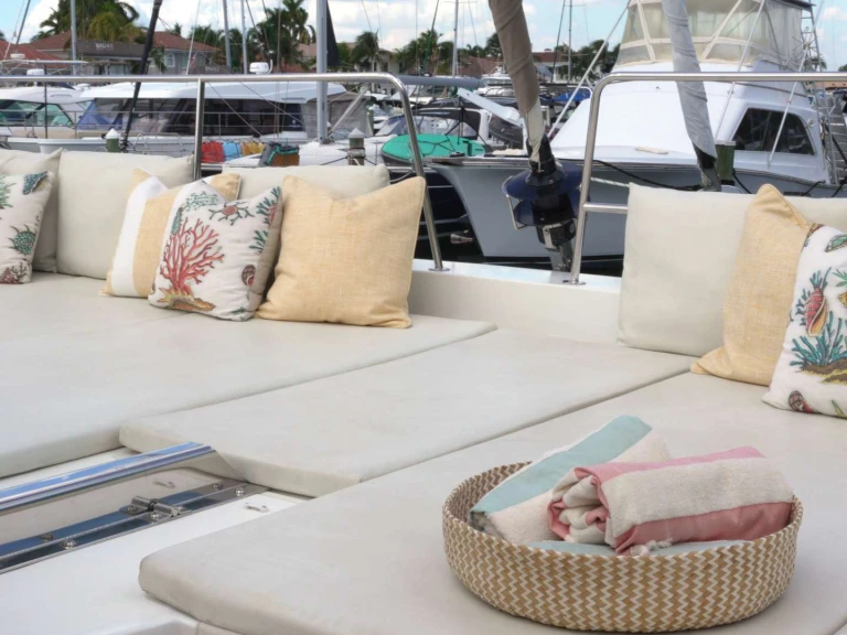 Louez un Bali ZURI 3 à Nassau