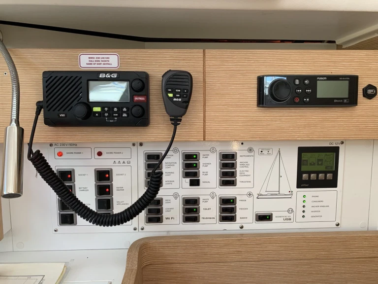 Location bateau Elan Impression 45 à Betina sur Samboat