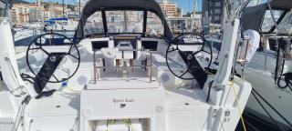 Location bateau Saint-Raphaël pas cher Dufour 37