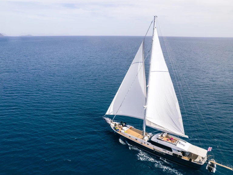 Voilier à louer à Le Pirée au meilleur prix