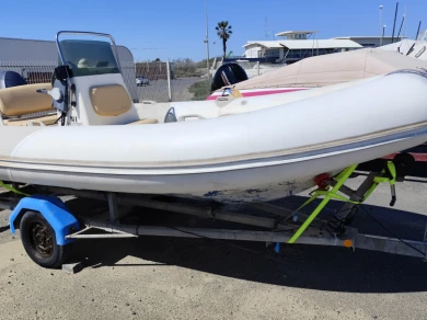 Jachthuur in Le Cap d'Agde - Zodiac Medline I via SamBoat