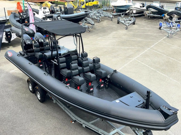 Louer Semi-rigide avec ou sans skipper Searib's à Arzon