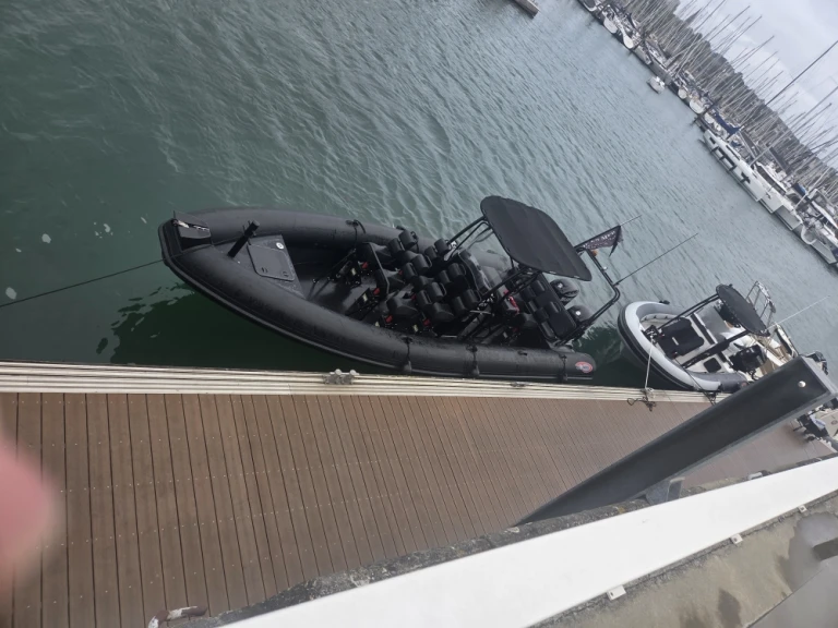 Location Semi-rigide Searib's avec permis