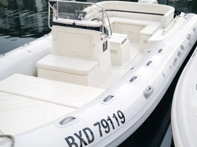 Location à France - Bsc BSC 75 sur SamBoat