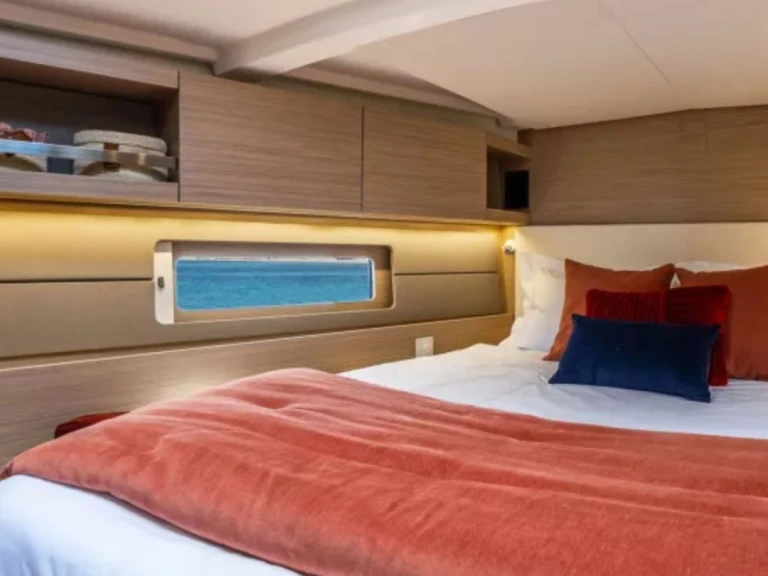 Location bateau Bénéteau Oceanis 47 - 4 cab. à Seget Donji sur Samboat